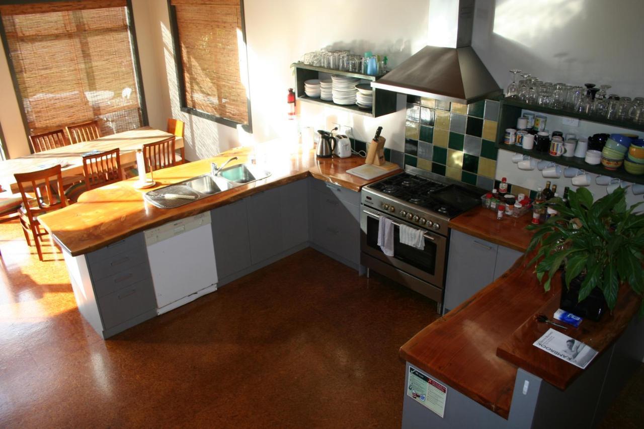 Piha Beachstay Accommodation Ngoại thất bức ảnh